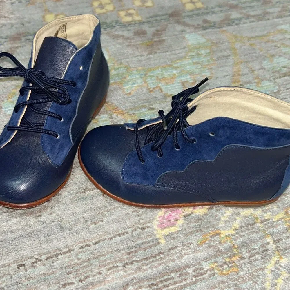 Misha & puff navy leather booties lace up sz 27
